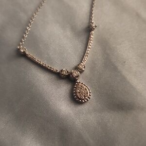 10ct White Gold And Genuine Diamand Neclace
